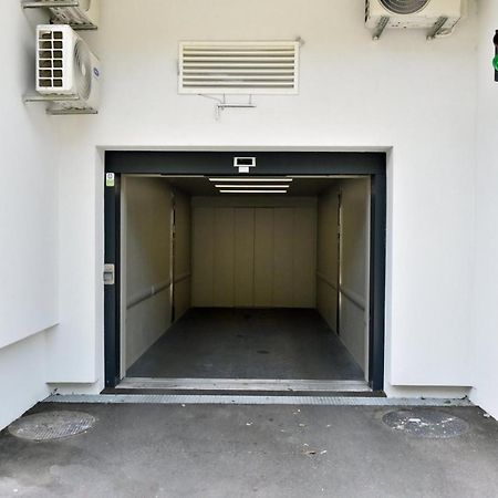 ベオグラードTayson Square Dorcol New Location Free Garageアパートメント エクステリア 写真