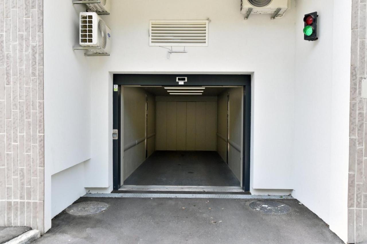 ベオグラードTayson Square Dorcol New Location Free Garageアパートメント エクステリア 写真